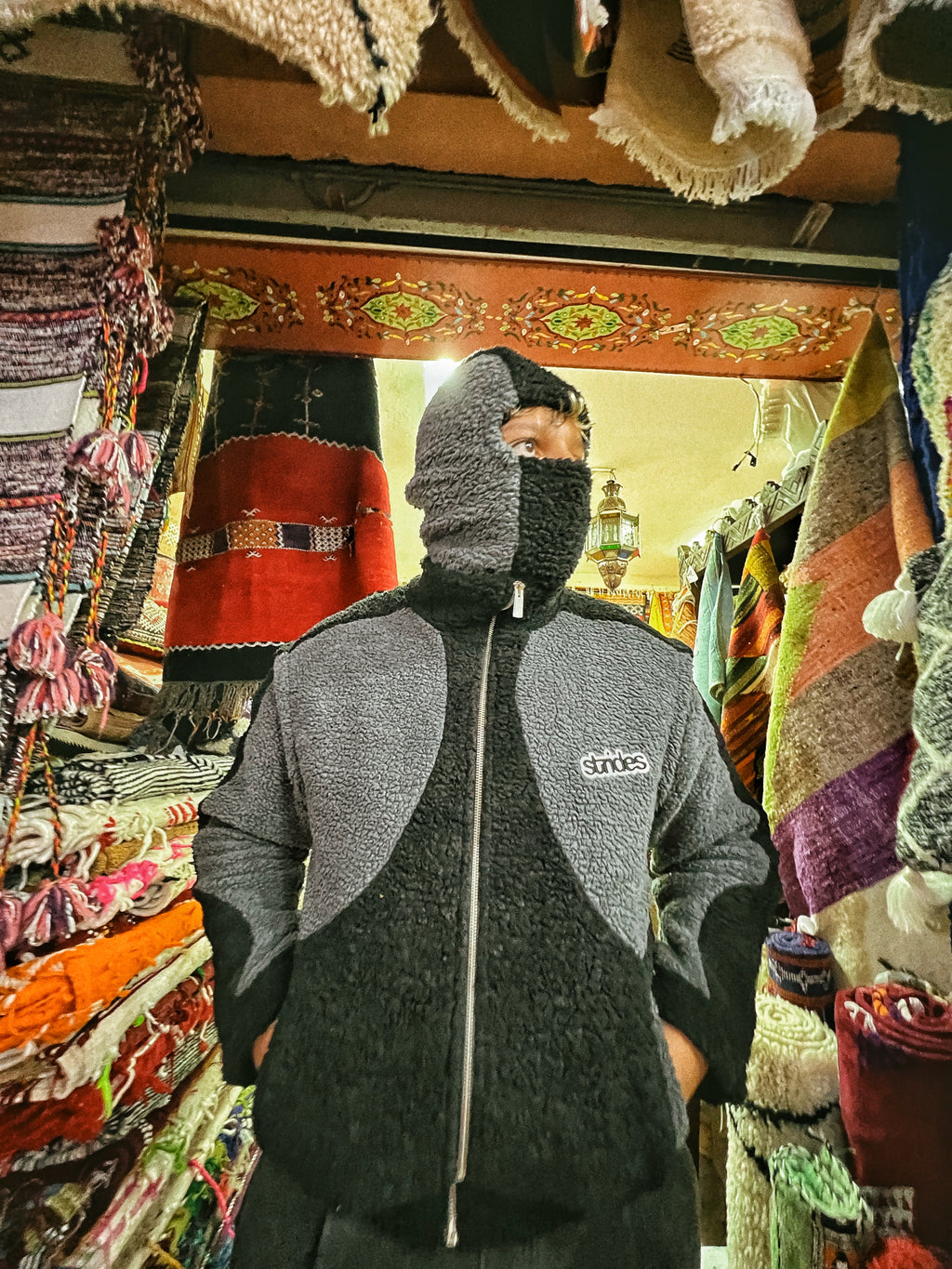 Strides Dual-Tone Sherpa Jacket 🖤⚫