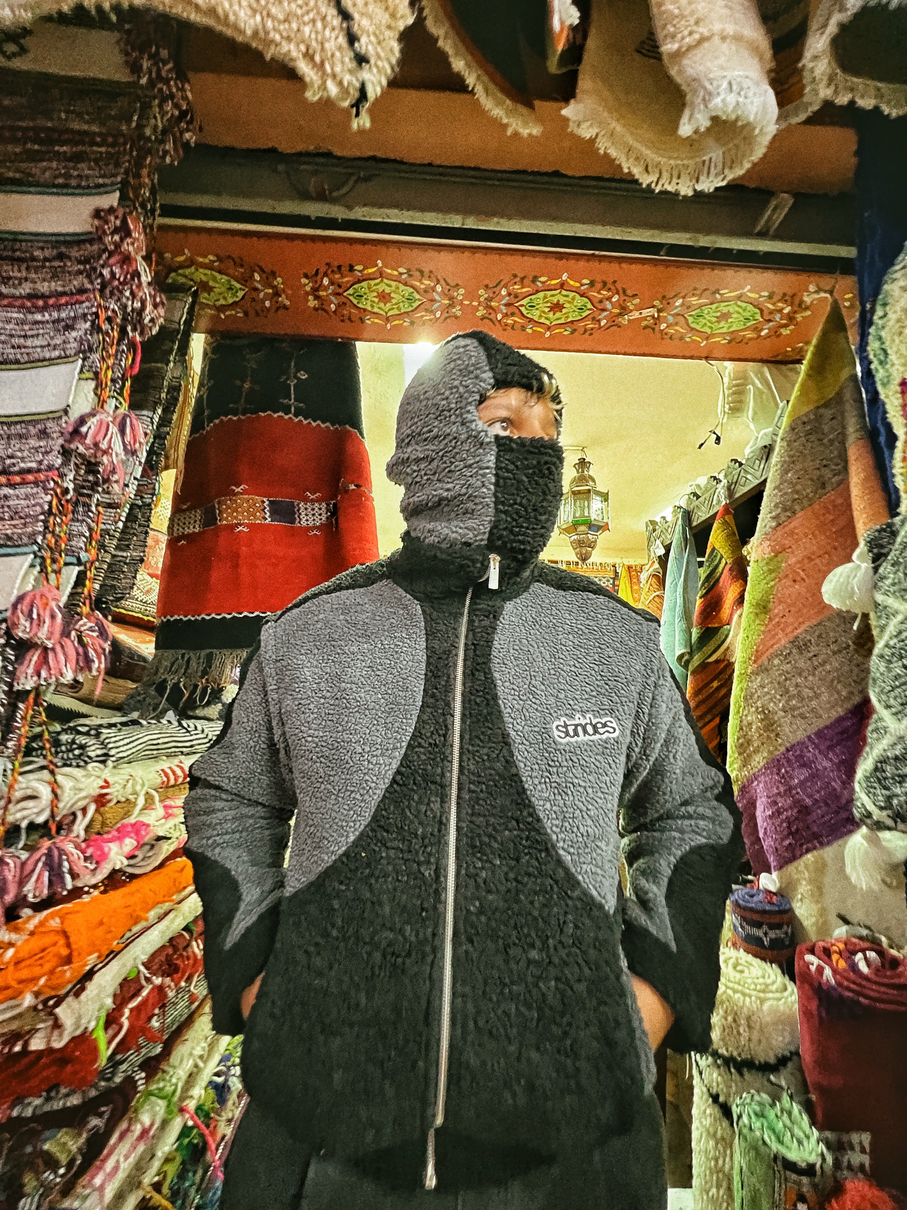 Strides Dual-Tone Sherpa Jacket 🖤⚫